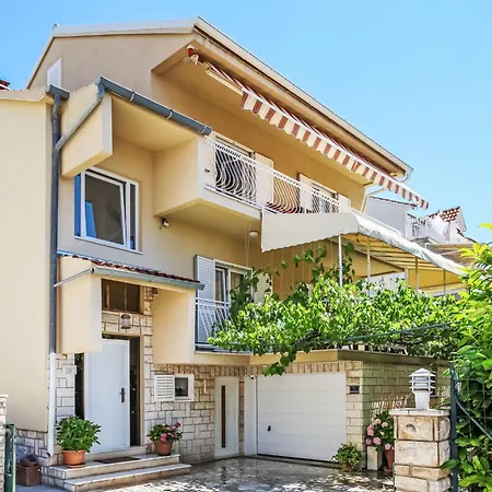 Apartmán Nikica-1 By Interhome