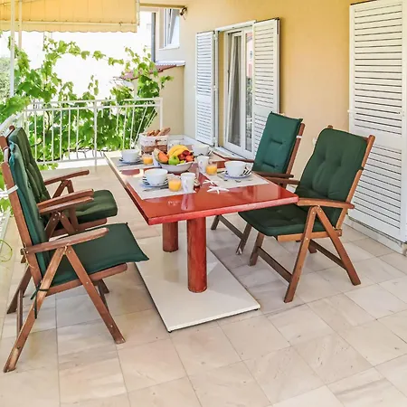 Apartmán Nikica-1 By Interhome *