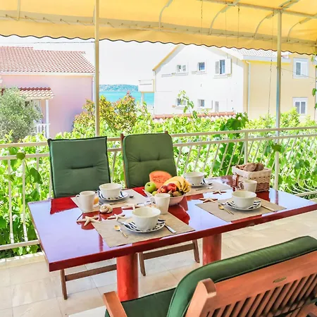 Nikica-1 By Interhome *